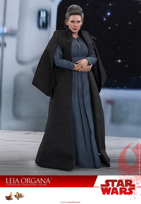 leia organa hot|Hot Toys Review .